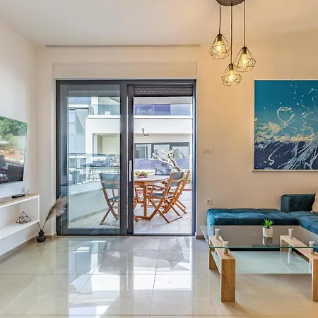 Cozy In With Wifi Apartment