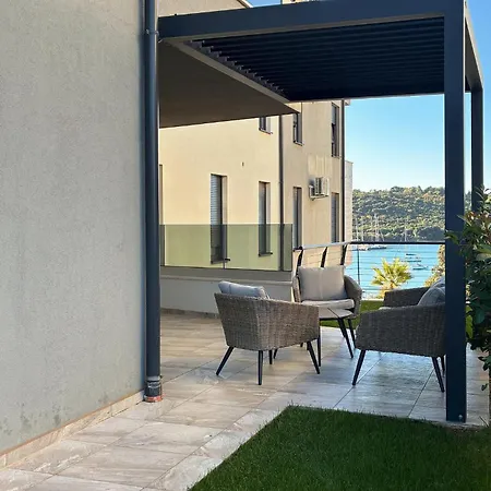 2 Bedroom Awesome In *