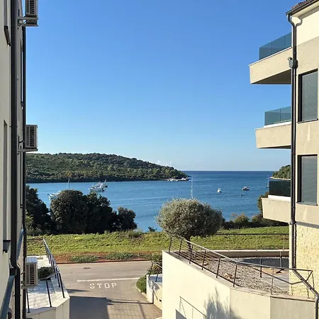 2 Bedroom Gorgeous In * Banjole