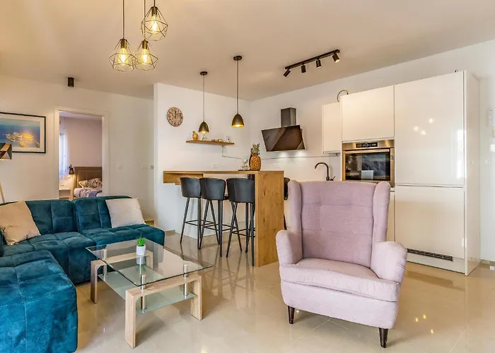 Appartement 2 Bedroom Gorgeous In *